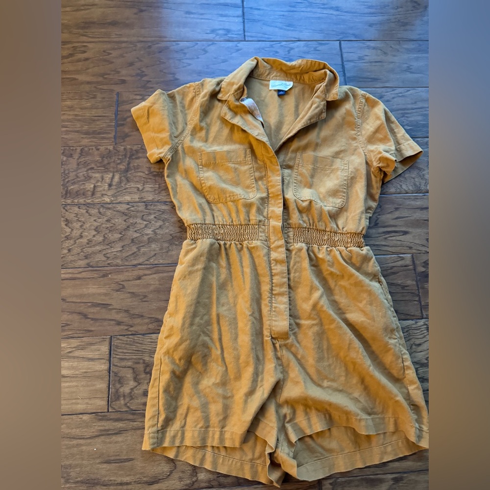 Universal Thread Mustard Short Sleeve Dress